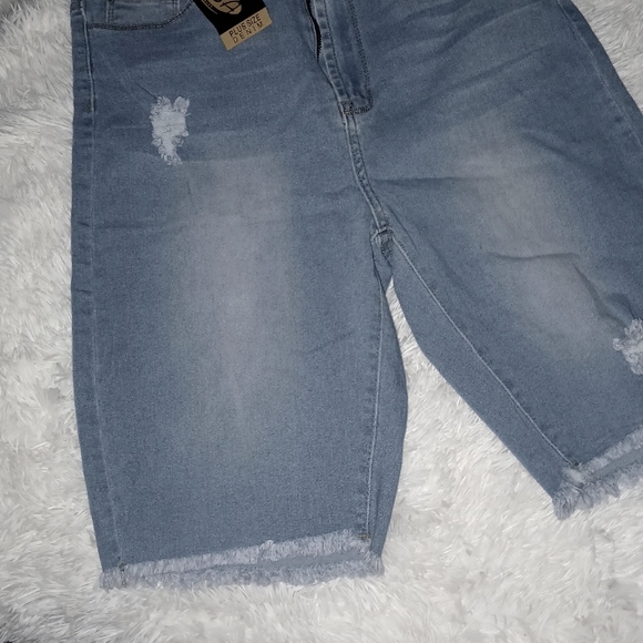 BBA Big But Adorable Jean Shorts - Picture 6 of 9